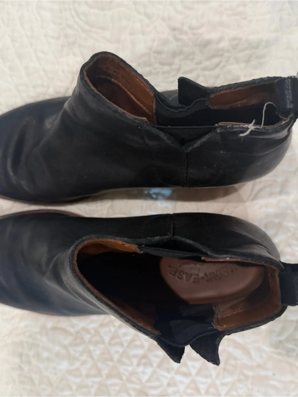 Black Womens  Slip-On Leather Ankle Boots